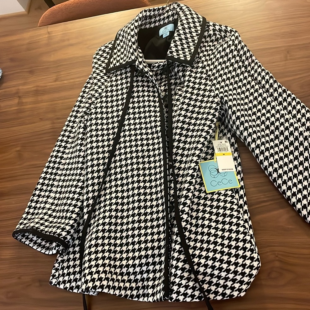 NWT Black and White CeCe Jacket (Size Medium)